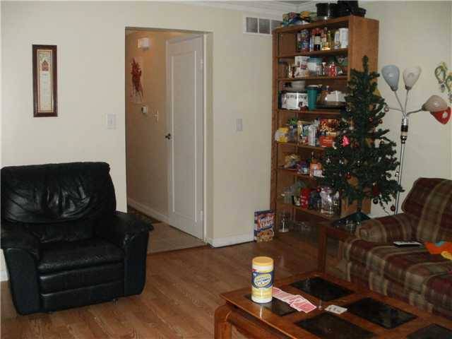 Columbus, OH 43221,2597 Olde Hill Court