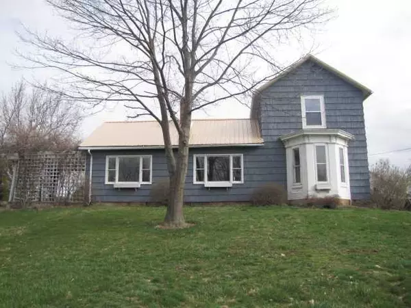 5679 White Road, Centerburg, OH 43011