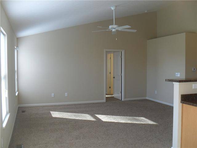 Commercial Point, OH 43116,189 Chestnut Estates Drive #121