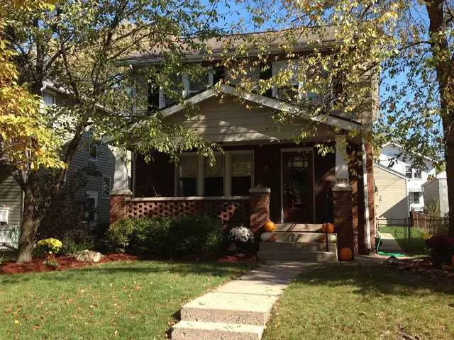 952 Mcclain Road, Grandview, OH 43212