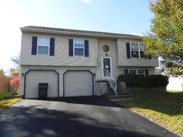 Columbus, OH 43228,4839 Hollybriar Court