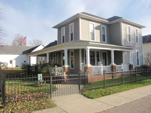 36 S Church Street, Thornville, OH 43076