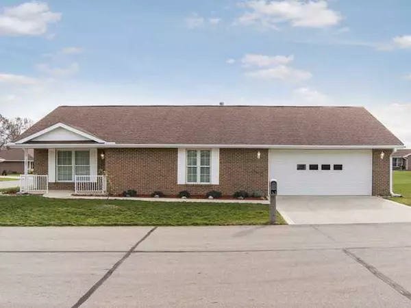 709 Shawn Drive, West Jefferson, OH 43162