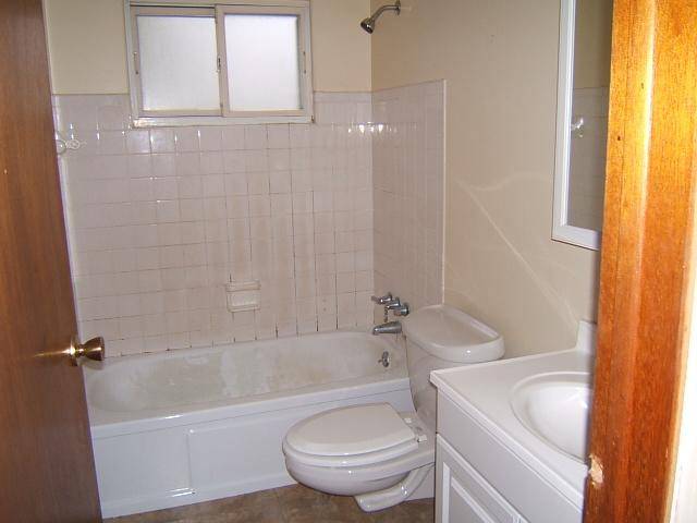 Columbus, OH 43229,4758 Larkhall Lane