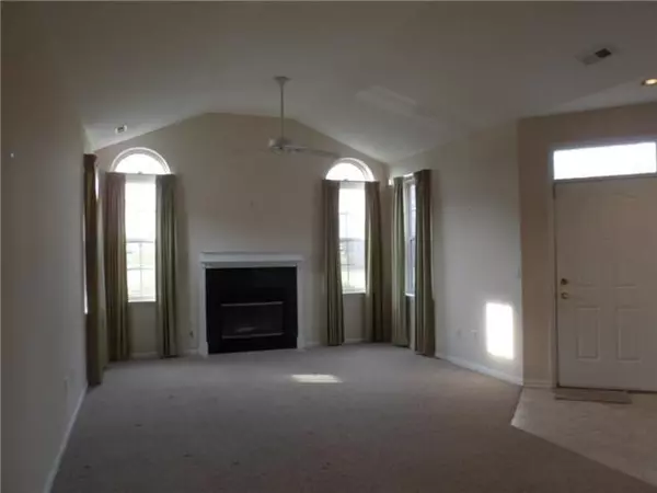 Lancaster, OH 43130,835 W Lambton Circle