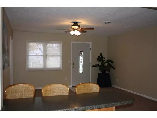 London, OH 43140,322 Andrew Court