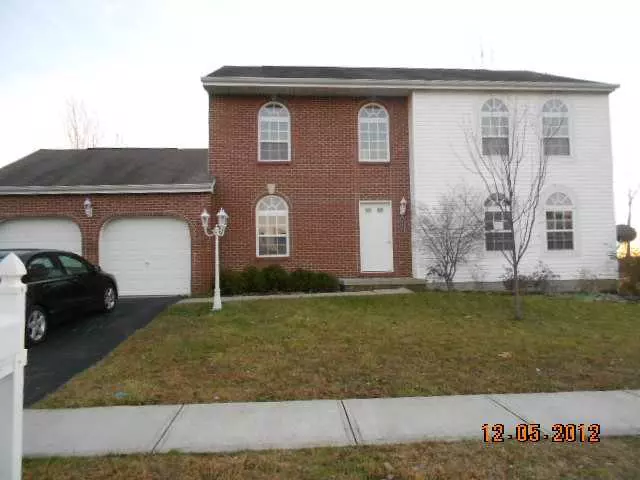 195 Wellington Place, Pataskala, OH 43062