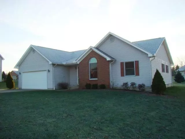 16 Longitude Drive, Mount Vernon, OH 43050