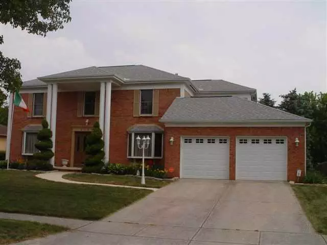 2178 Presley Drive, Grove City, OH 43123