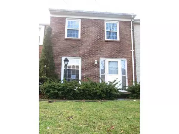 617 Dlyn Street, Columbus, OH 43228