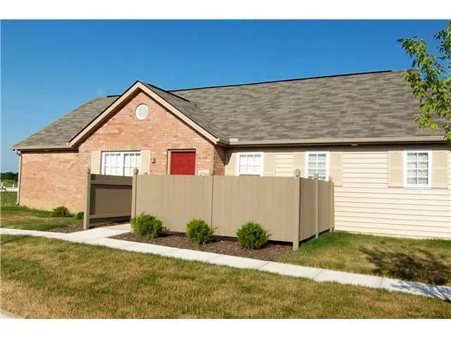 4285 Cobbleton Grove Circle, Canal Winchester, OH 43110