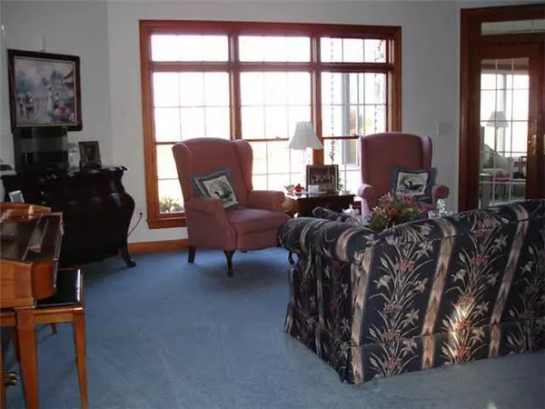 Circleville, OH 43113,11152 State Route 56