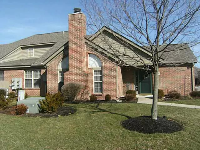 964 Village Brook Way, Columbus, OH 43235