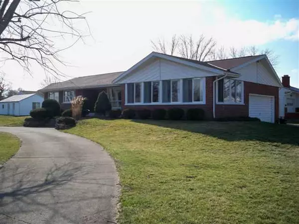 95 Circleville Avenue, Ashville, OH 43103