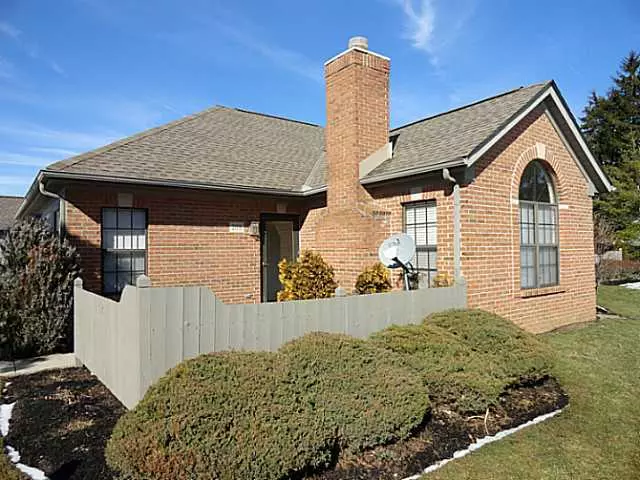 Bellefontaine, OH 43311,208 Pine Ridge Court