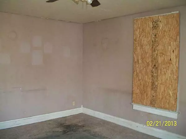 Circleville, OH 43113,429 E Mound Street