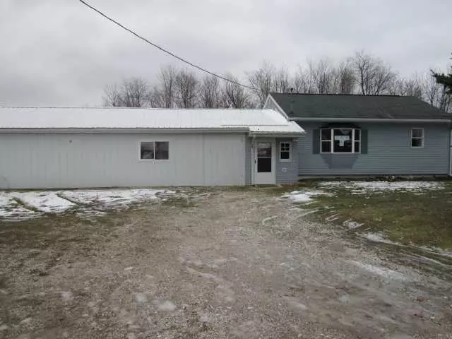 8124 Dog Hollow Road, Saint Louisville, OH 43071