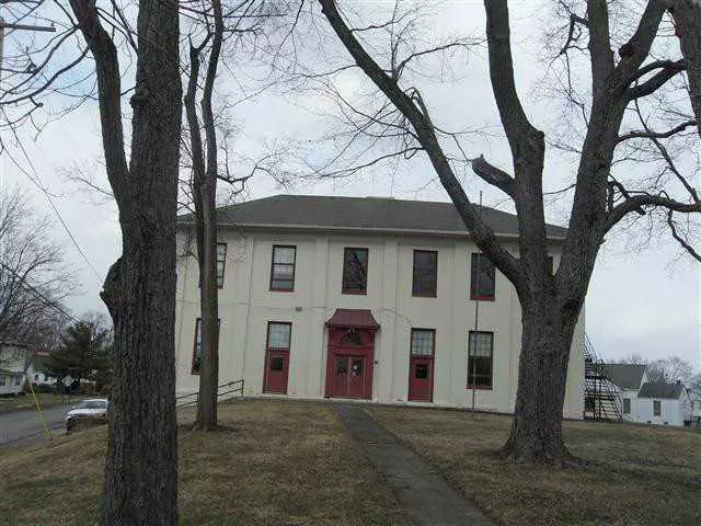 70 N Walnut Street, Galena, OH 43021