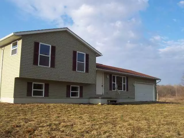 12870 Township Road 64, Glenford, OH 43739