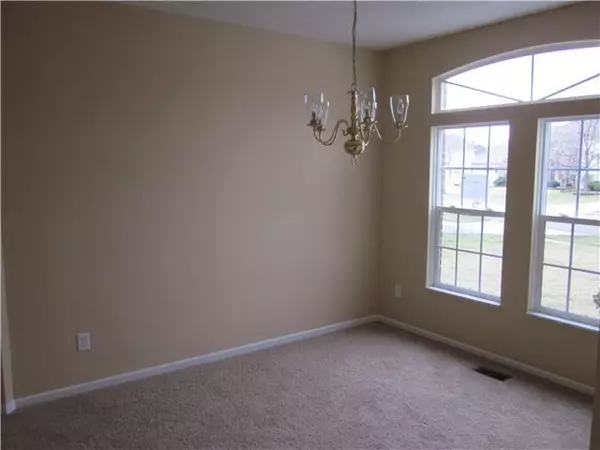 Pataskala, OH 43062,46 Runkle Drive