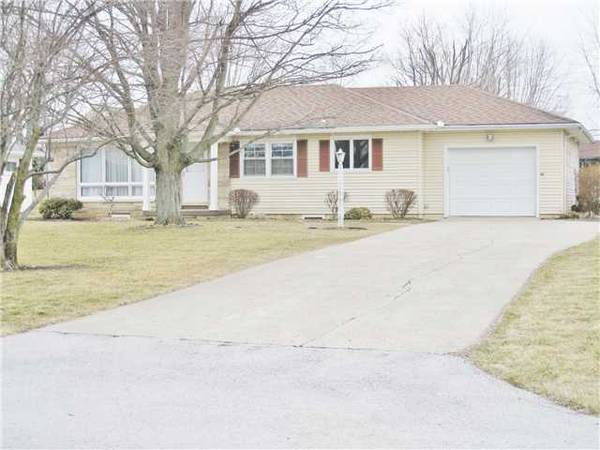 812 Kelley Drive, Wapakoneta, OH 45895