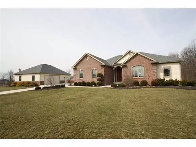 16740 Raintree Drive, Marysville, OH 43040