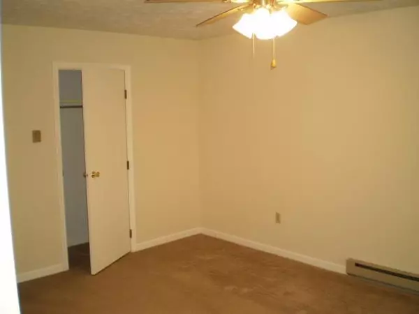 Thornville, OH 43076,63 West Street