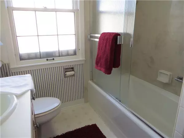 Bexley, OH 43209,210 S Cassingham Road