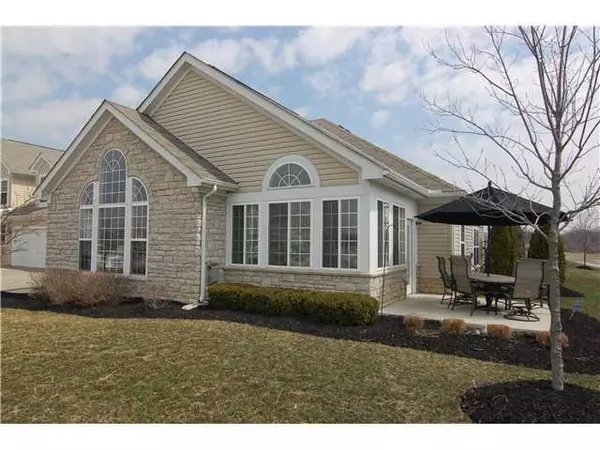 1612 Chestnut Farms Loop #11-1612, Grove City, OH 43123