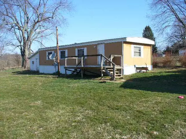 10147 State Route 668, Somerset, OH 43783