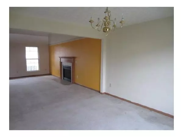 Reynoldsburg, OH 43068,1006 Sandrock Avenue