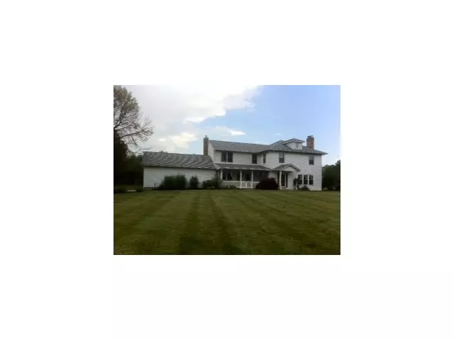 9463 Roberts Road, West Jefferson, OH 43162