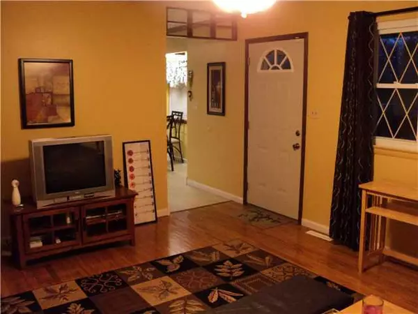 Columbus, OH 43207,3166 Parsons Avenue