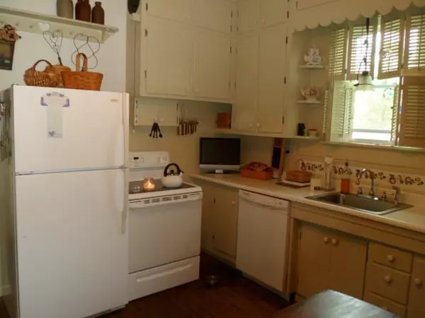 Groveport, OH 43125,467 Elm Street