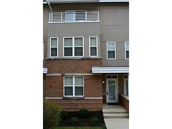 1409 Upper Green Circle, Columbus, OH 43212