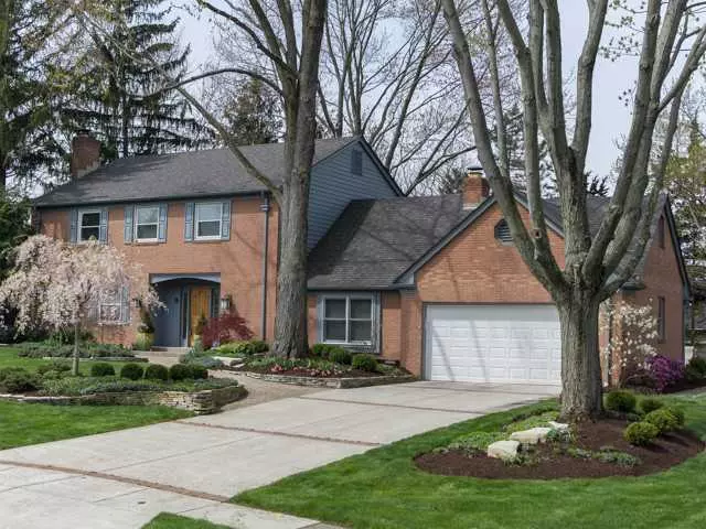 4633 Kingston Court, Upper Arlington, OH 43220