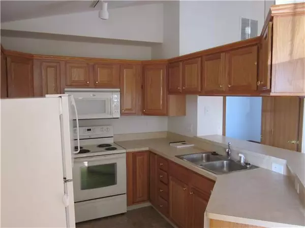 Pataskala, OH 43062,605 Monticello Court