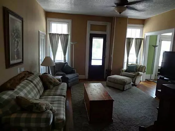 Plain City, OH 43064,216 N Chillicothe Street