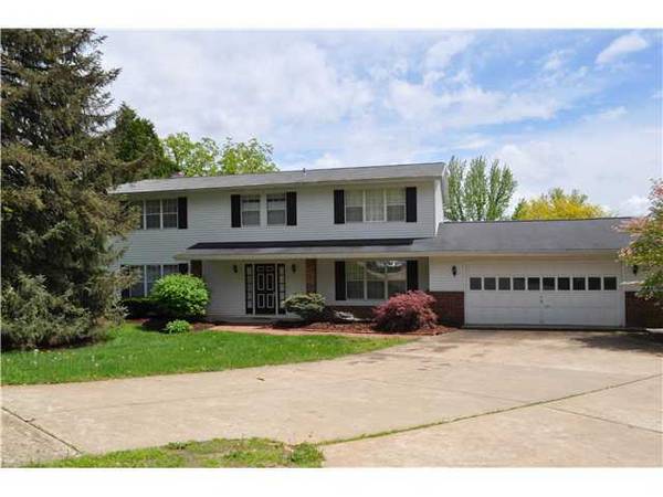 5600 Pleasant View Drive, Nashport, OH 43830