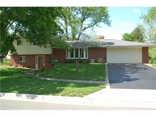 2220 Glenmere Road, Columbus, OH 43220