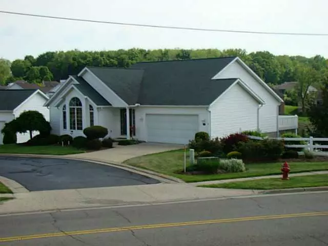 2 Watersedge Drive, Mount Vernon, OH 43050