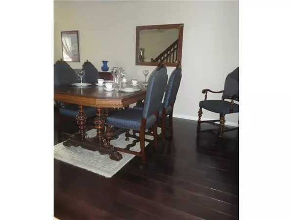 Dublin, OH 43016,5182 Twin Falls Drive #12-518