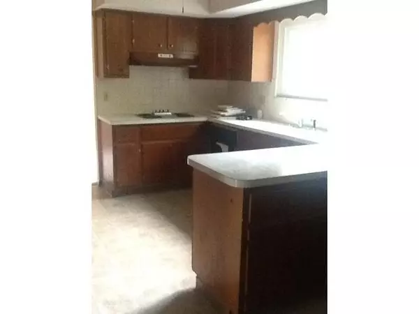 Reynoldsburg, OH 43068,7536 Northfield Court