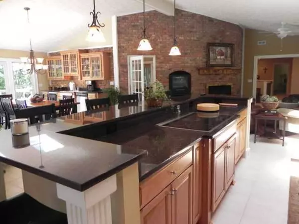 Granville, OH 43023,555 Burg Street