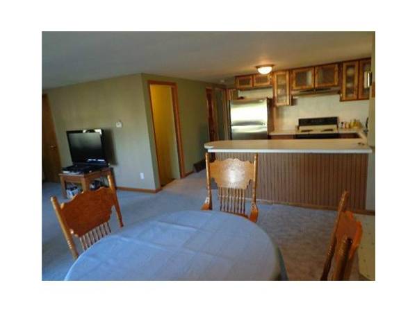 Urbana, OH 43078,1044 N Russell Street