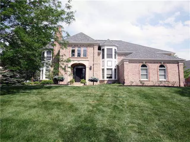 1330 Poppy Hills Drive, Blacklick, OH 43004