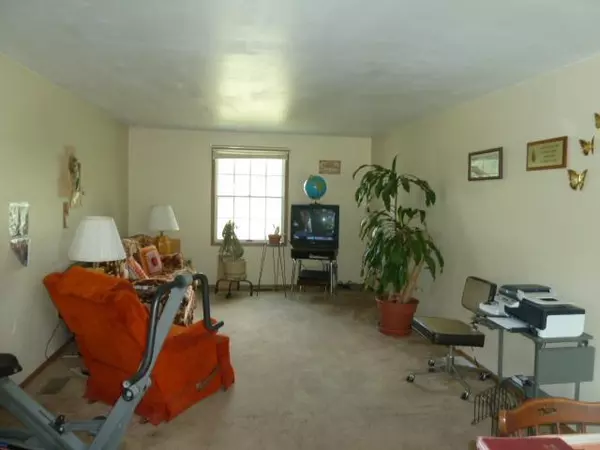 Orient, OH 43146,9136 Mccord Road