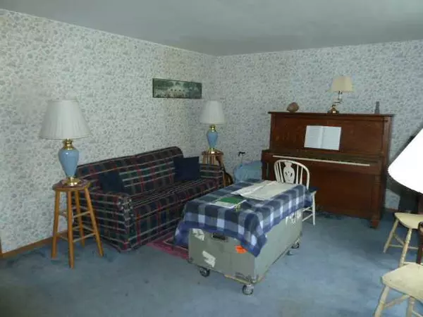 Orient, OH 43146,9136 Mccord Road