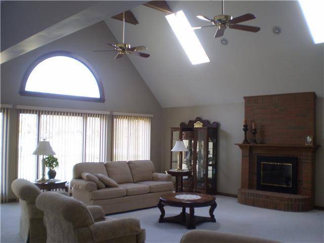 Columbus, OH 43220,2230 Concord Village Drive