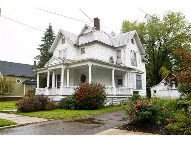 704 E High Street, Mount Vernon, OH 43050